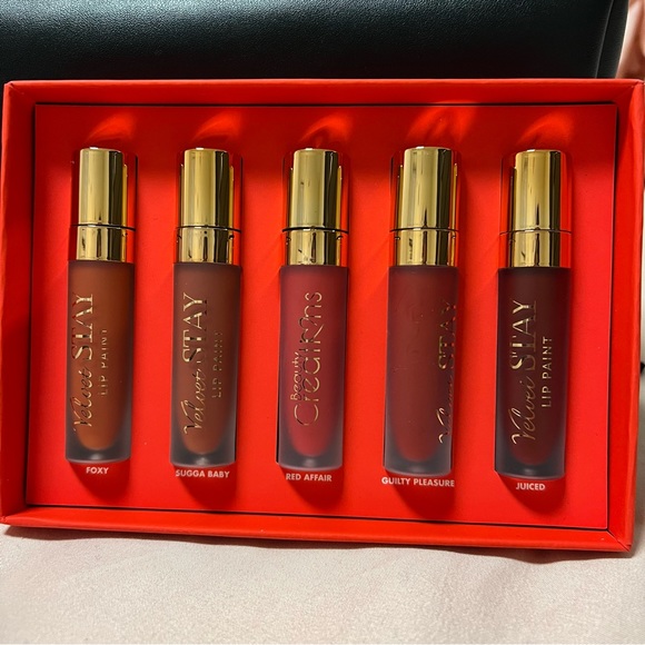 Red Lip Set - Picture 2 of 3